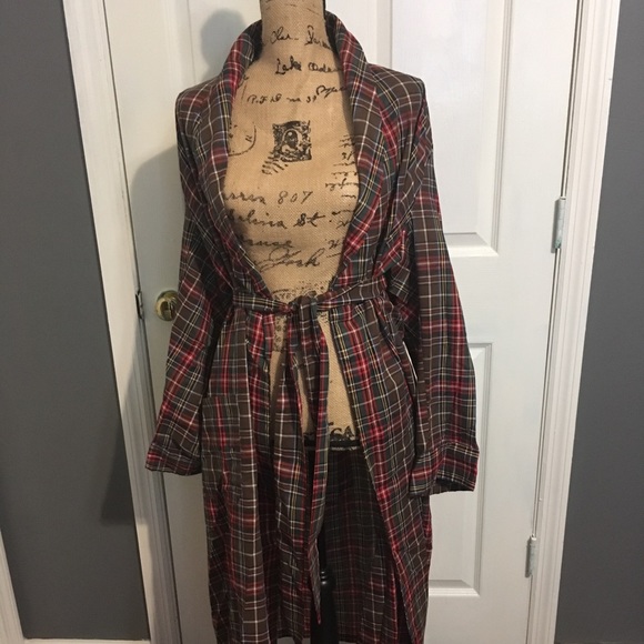 Full Length Robe - Picture 2 of 4